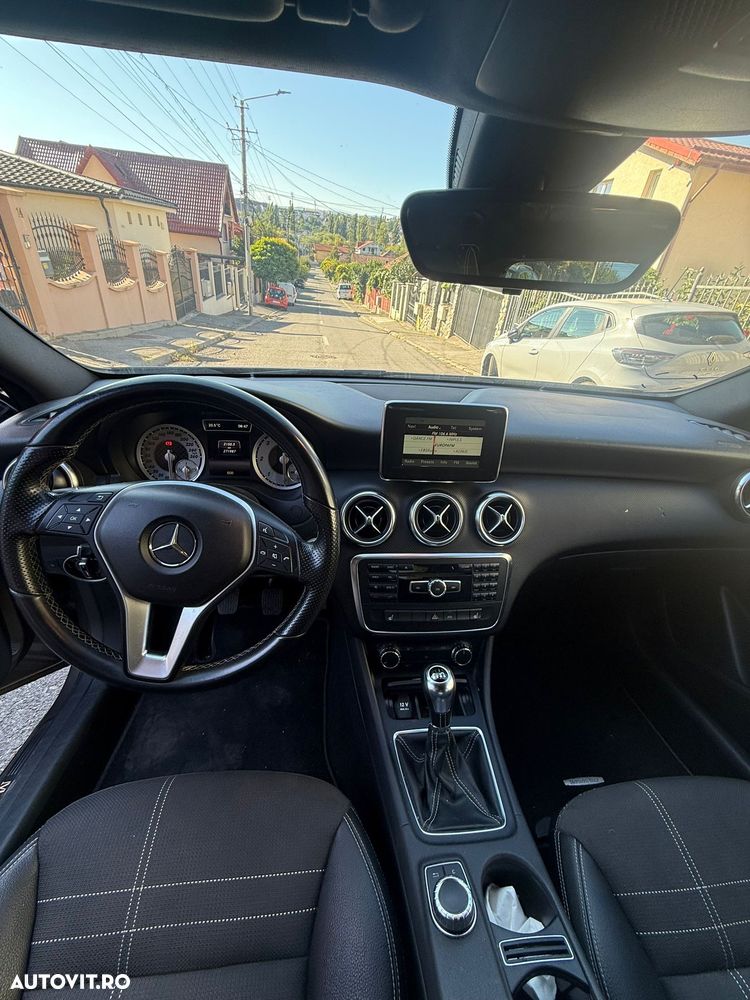 Mercedes-Benz A 180 - 11