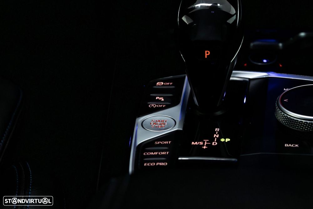 BMW 216 Gran Coupé d Pack Desportivo M - 21