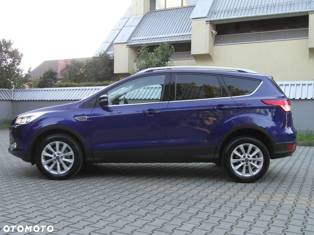 Ford Kuga 2.0 TDCi 2x4 Titanium - 3