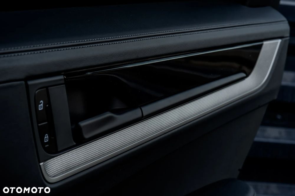 Porsche Cayenne E-Hybrid PHEV - 15