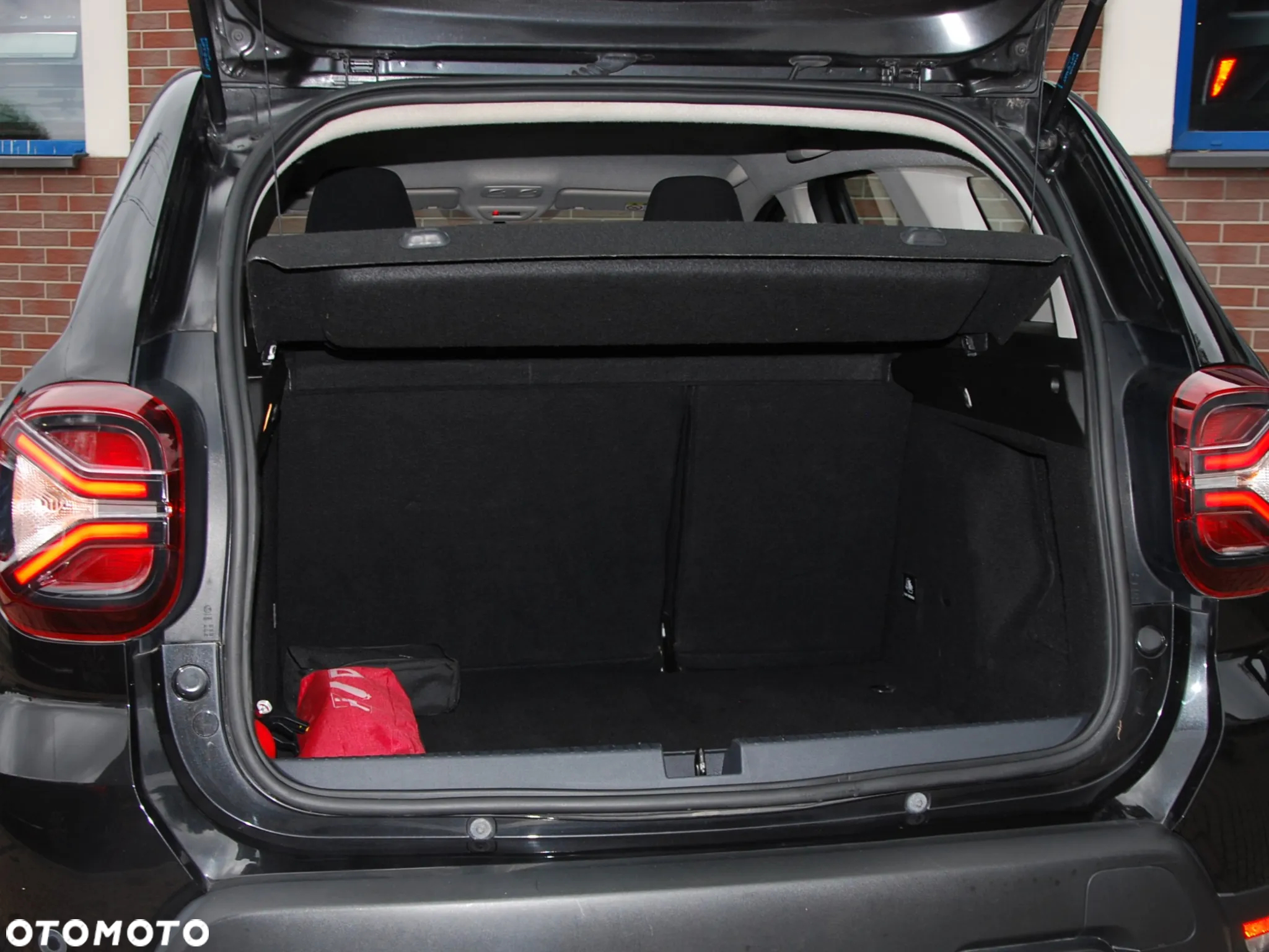Dacia Duster 1.0 TCe Comfort - 37