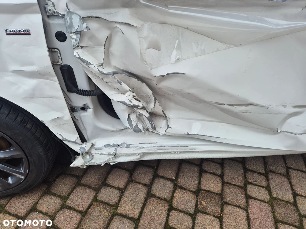 Skoda Fabia 1.0 MPI Edition - 6