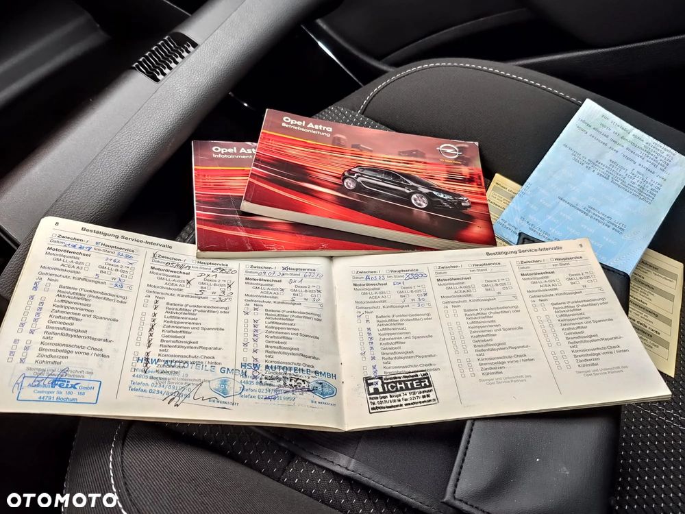 Opel Astra 1.4 Turbo Sport - 28