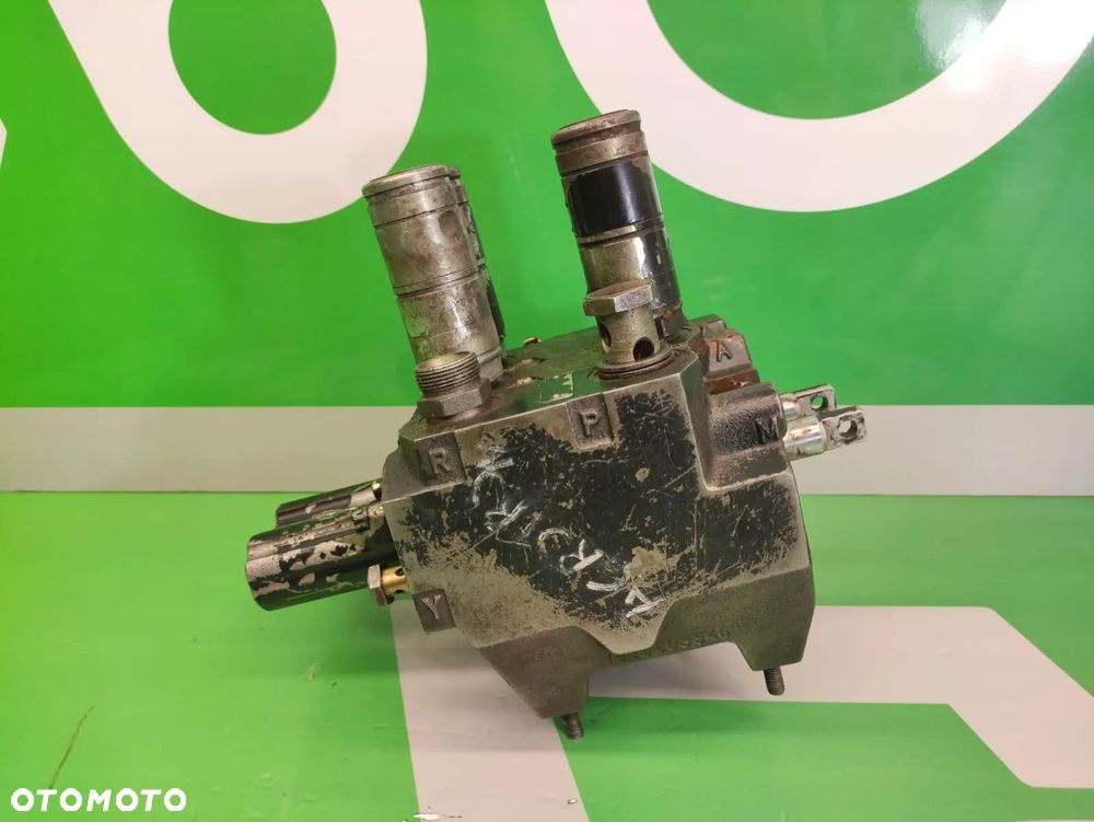 Rozdzielacz 1525503796 Rexroth Deutz-fahr K100 Agrotron - 7