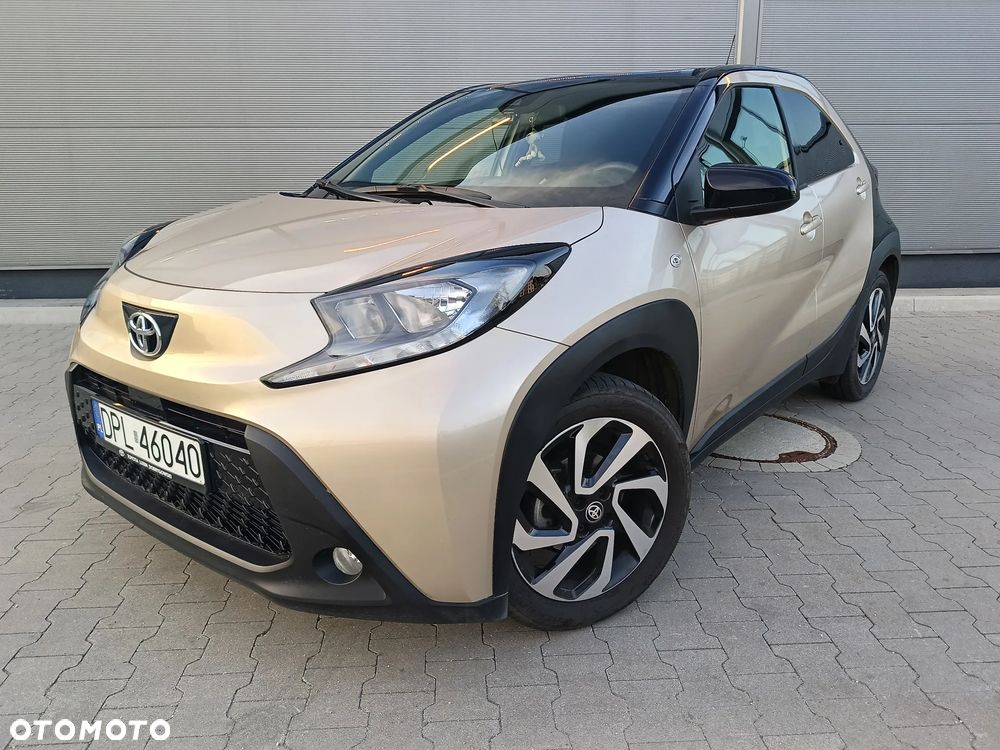 Toyota Aygo 1.0 VVT-i Color Edition - 1