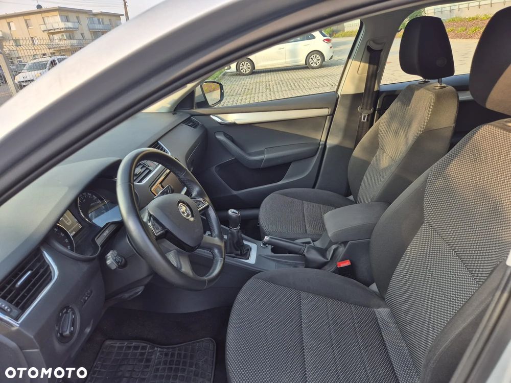 Skoda Octavia 1.6 TDI Ambition - 13