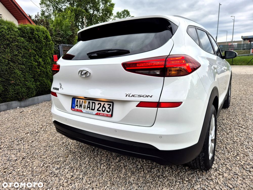Hyundai Tucson 1.6 GDI BlueDrive Comfort 2WD - 21