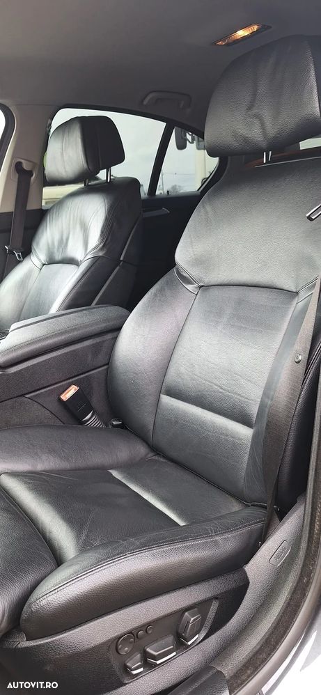 BMW Seria 5 520d Sport-Aut. - 5