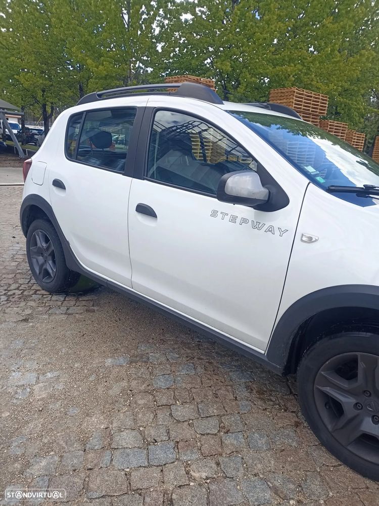 Dacia Sandero 0.9 TCe SL Explorer Bi-Fuel - 5