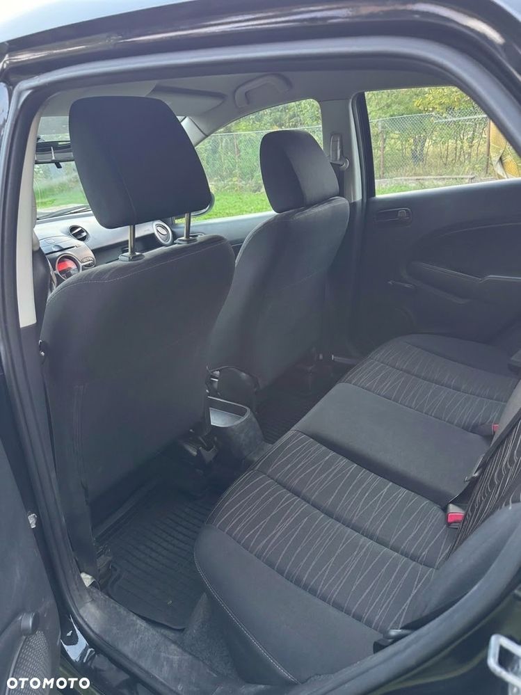 Mazda 2 - 9