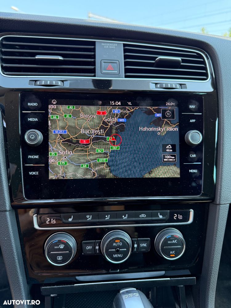 Volkswagen Golf 1.5 TSI DSG Highline - 14