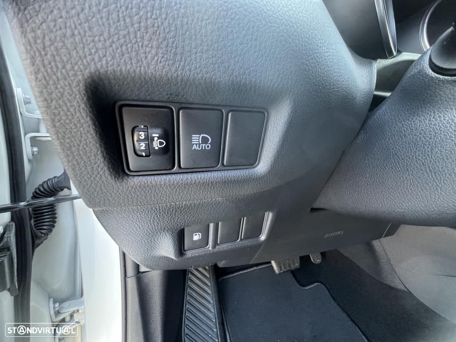 Toyota C-HR 2.0 Hybrid Square Collection - 18