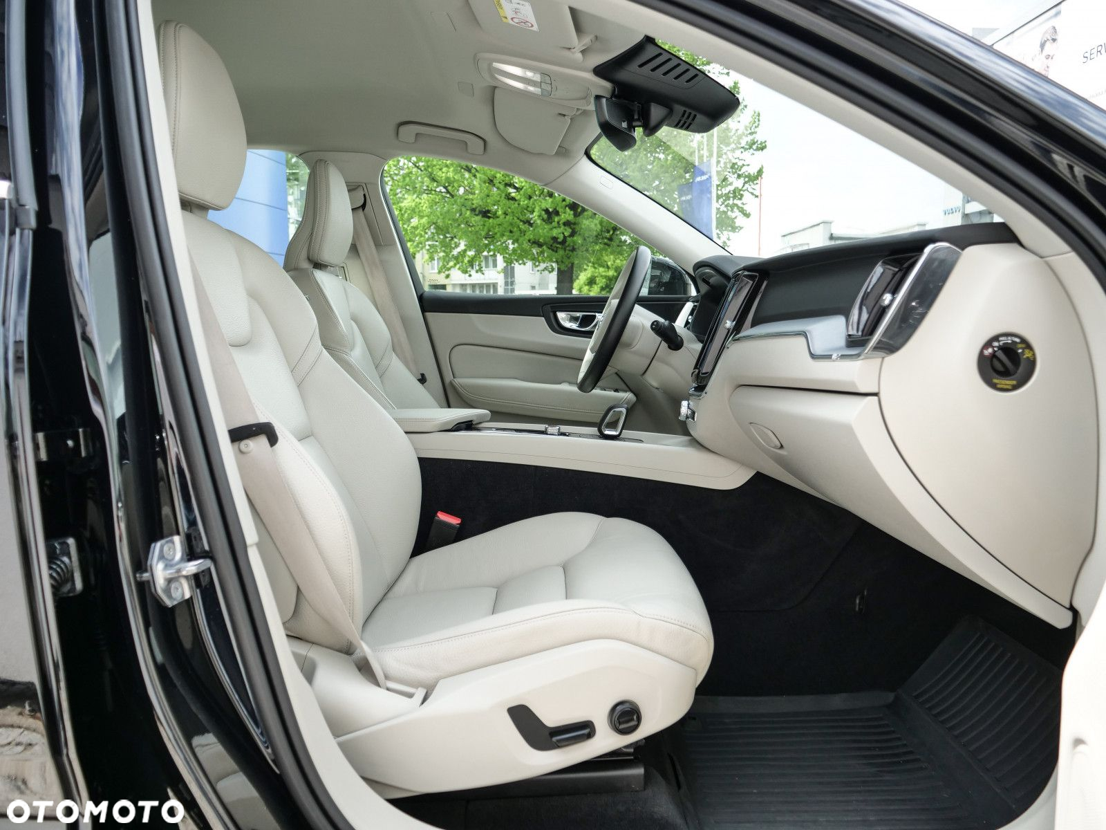Volvo XC 60 - 29
