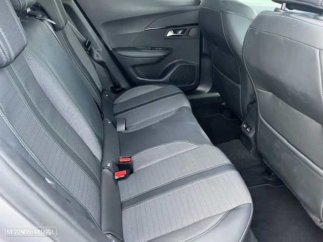 Peugeot 2008 1.2 PureTech Allure Pack - 13