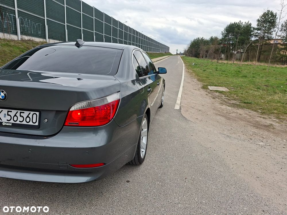 BMW Seria 5 - 38