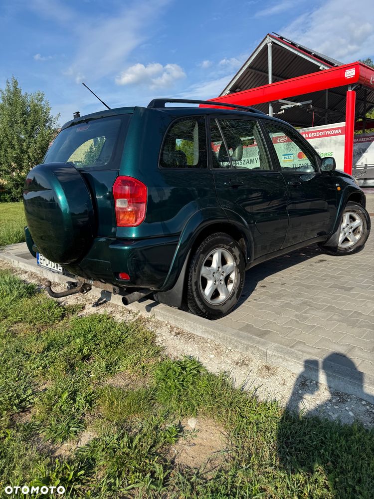 Toyota RAV4 2.0 D-4D 4x4 - 3