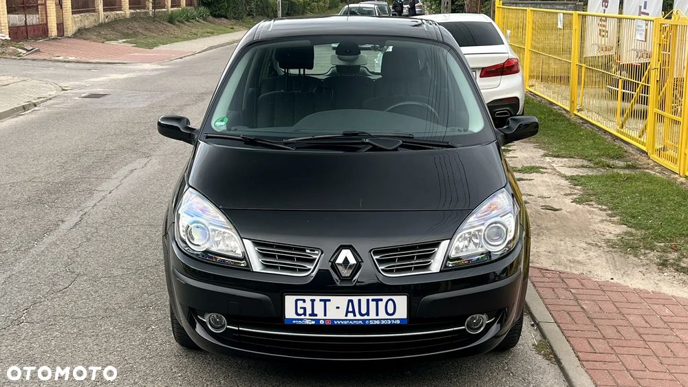 Renault Scenic 1.6 16V Dynamique - 11