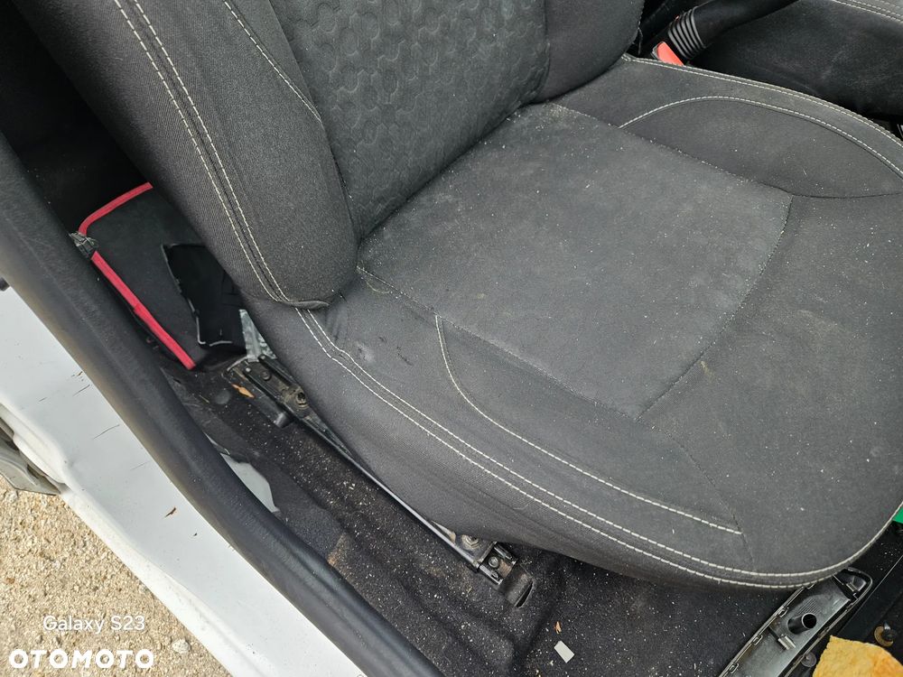 Fotel lewy prawy kierowcy pasażera Dacia Logan II 2 2014r OV369 0V369 - 7