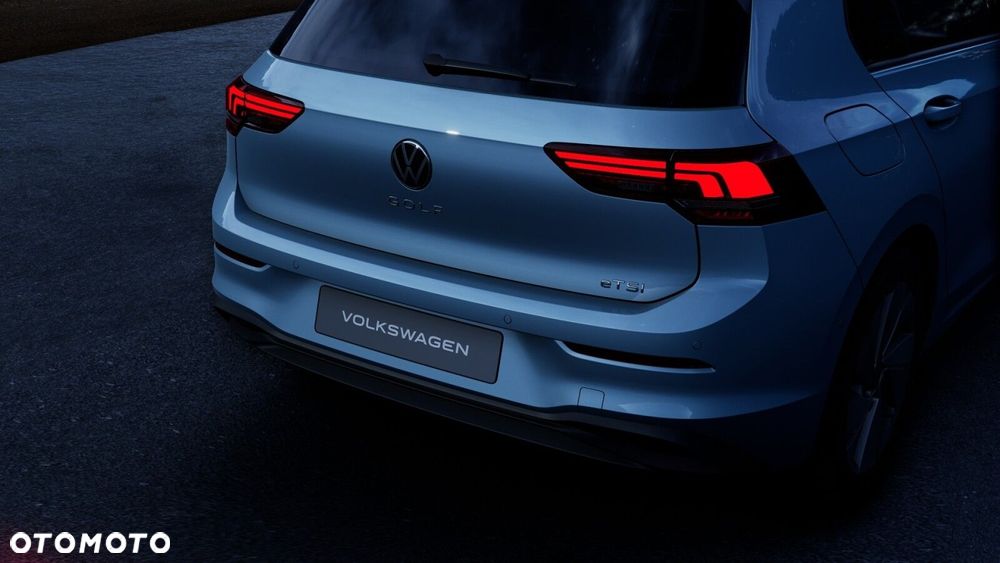 Volkswagen Golf - 12