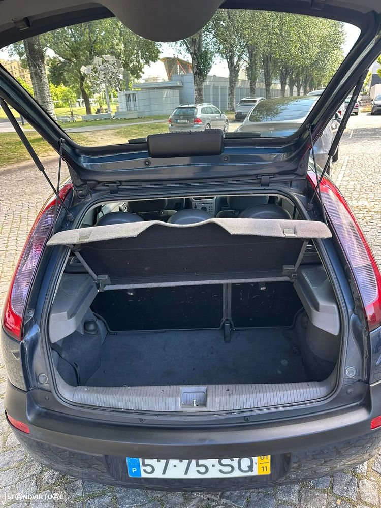 Opel Corsa 1.2 16V Sport - 4