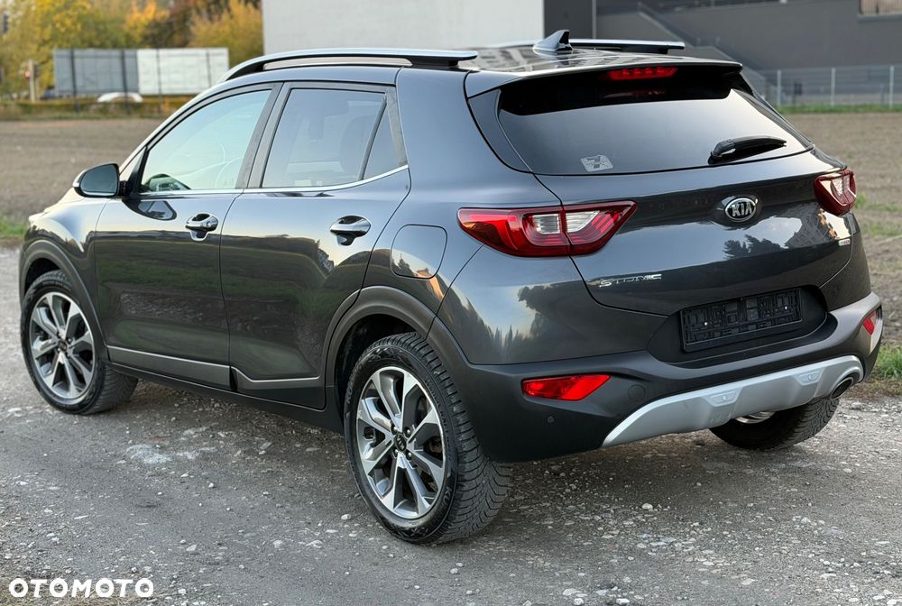 Kia Stonic - 14