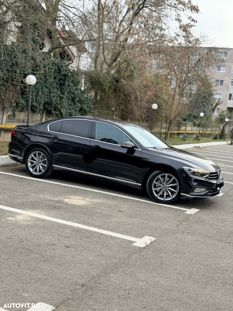 Volkswagen Passat 2.0 BiTDI 4Mot DSG Highline - 4