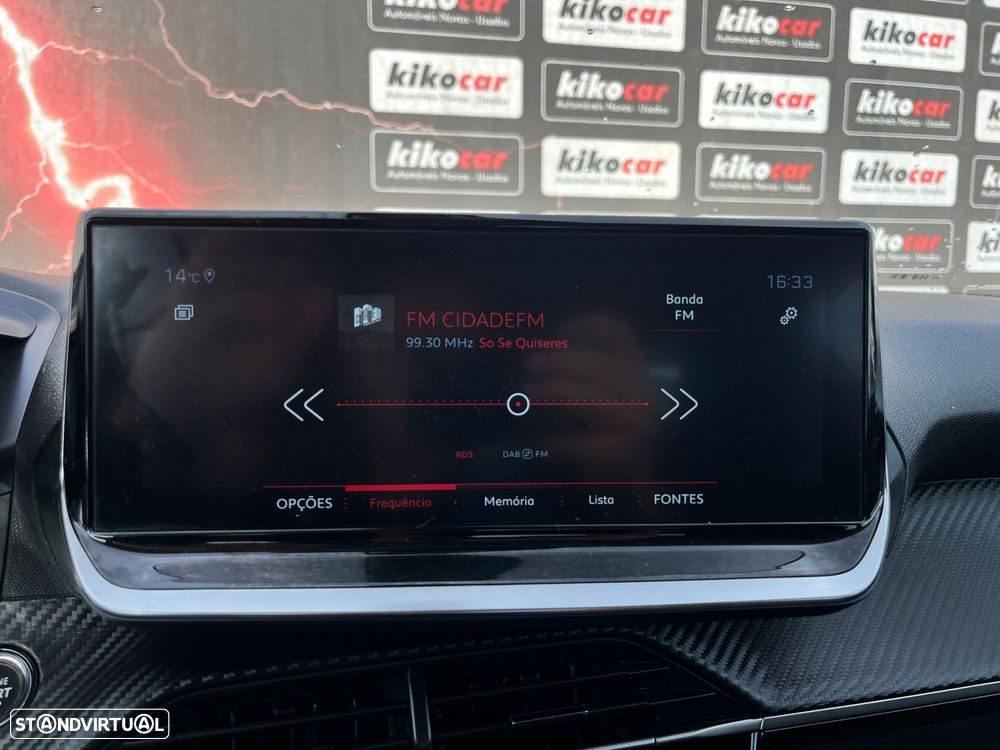 Peugeot 2008 BlueHDi 130 EAT8 Allure Pack - 27