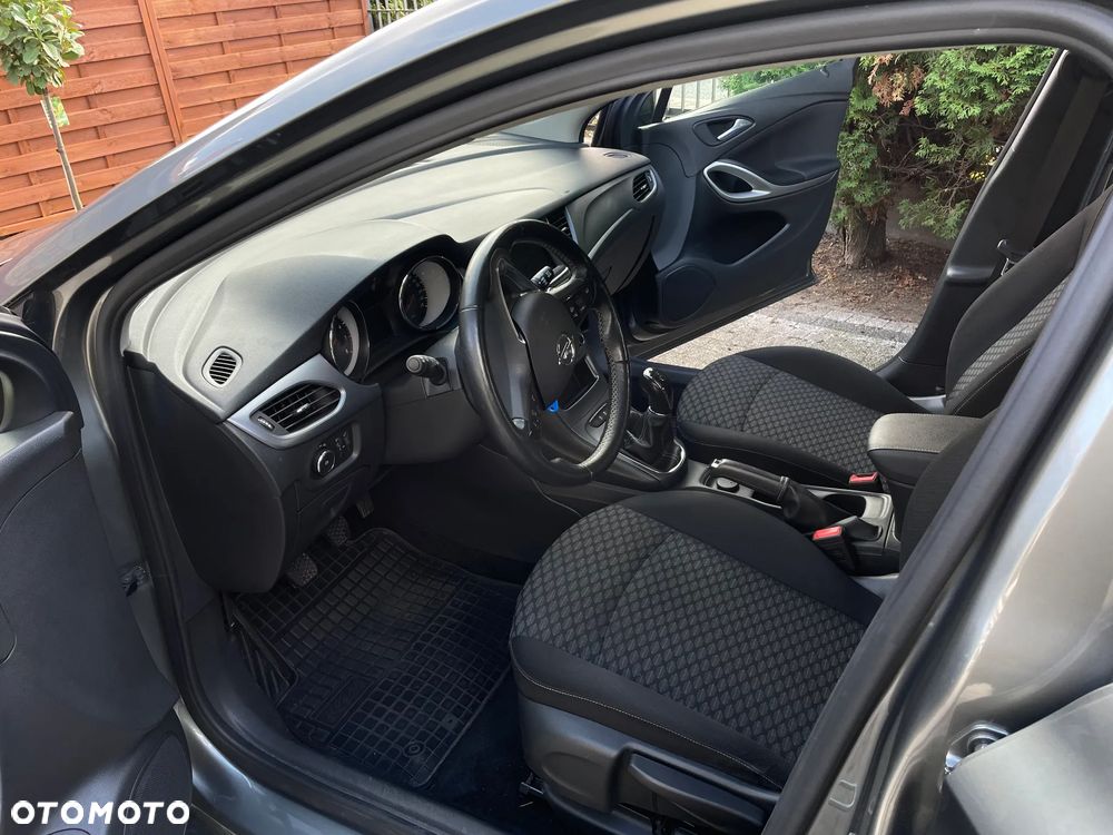 Opel Astra - 9