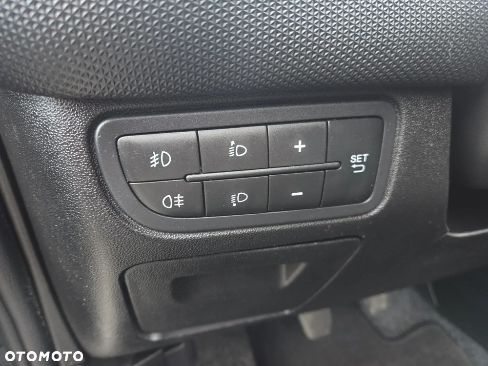 Fiat Punto 1.4 Young - 16