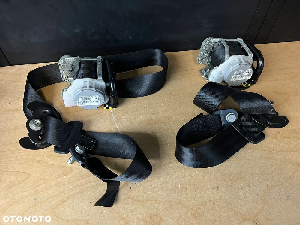 EXPERT III Jumpy III Vivaro IV Pasy bezpieczeństwa przód lewy prawy 98083796XX 98083795XX - 2