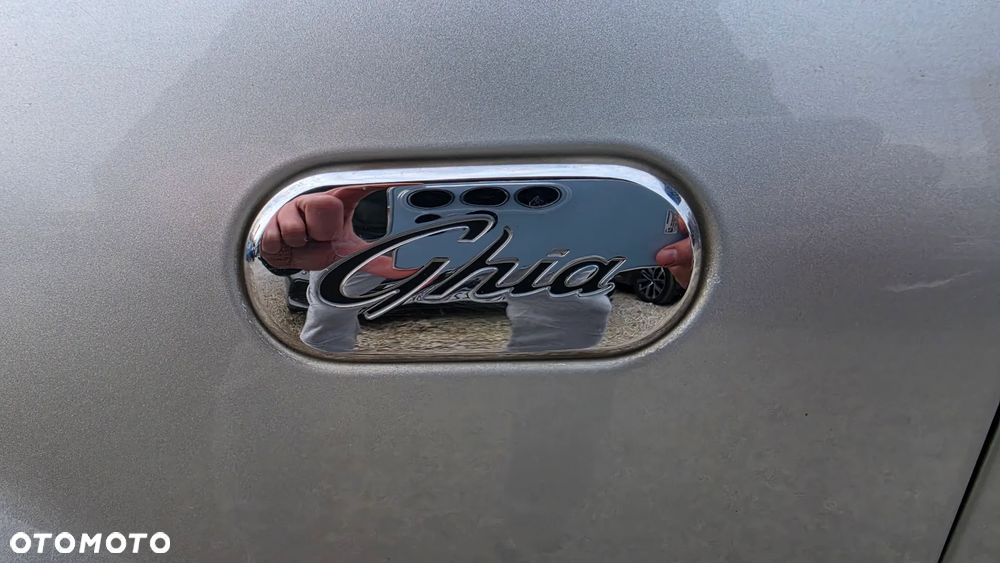 Ford Focus 1.6 Ghia - 25