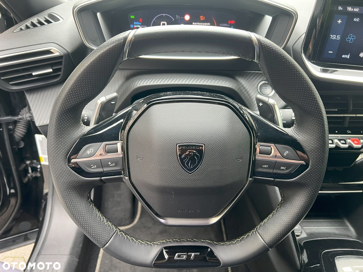 Peugeot 2008 1.2 PureTech GT S&S EAT8 - 13