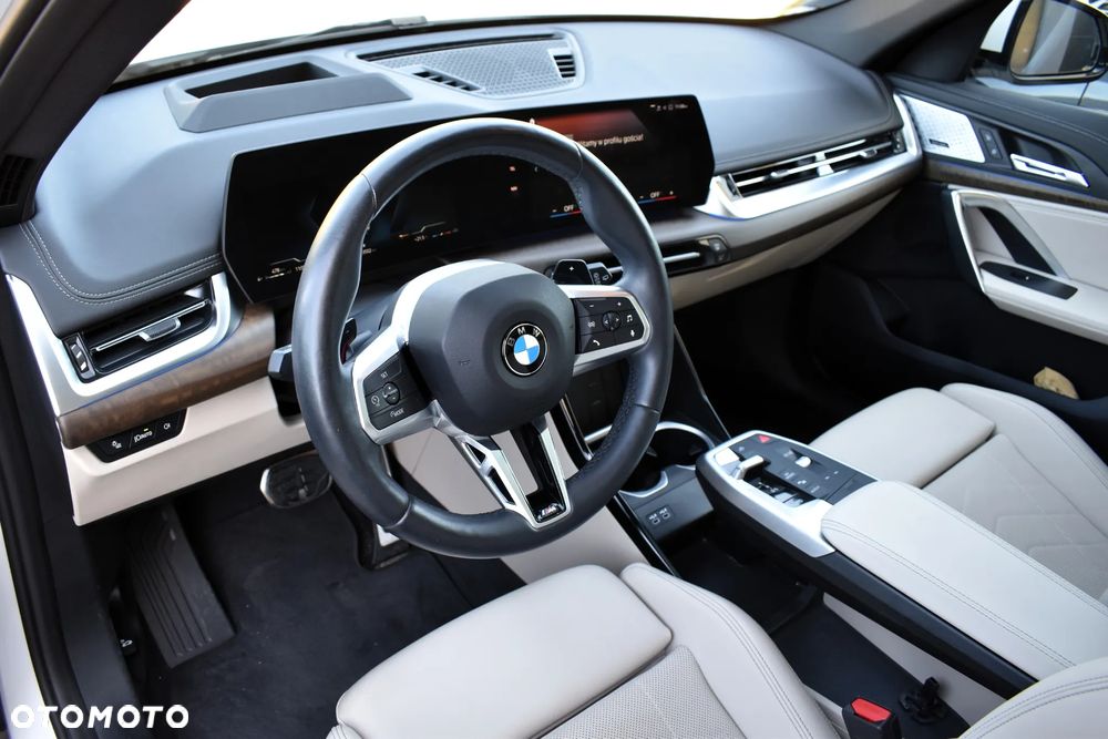 BMW X1 - 6