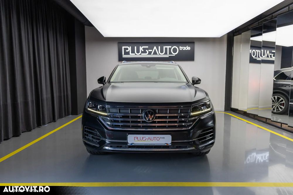 Volkswagen Touareg 3.0 V6 e-Hybrid 4Motion Aut. Atmosphere - 2