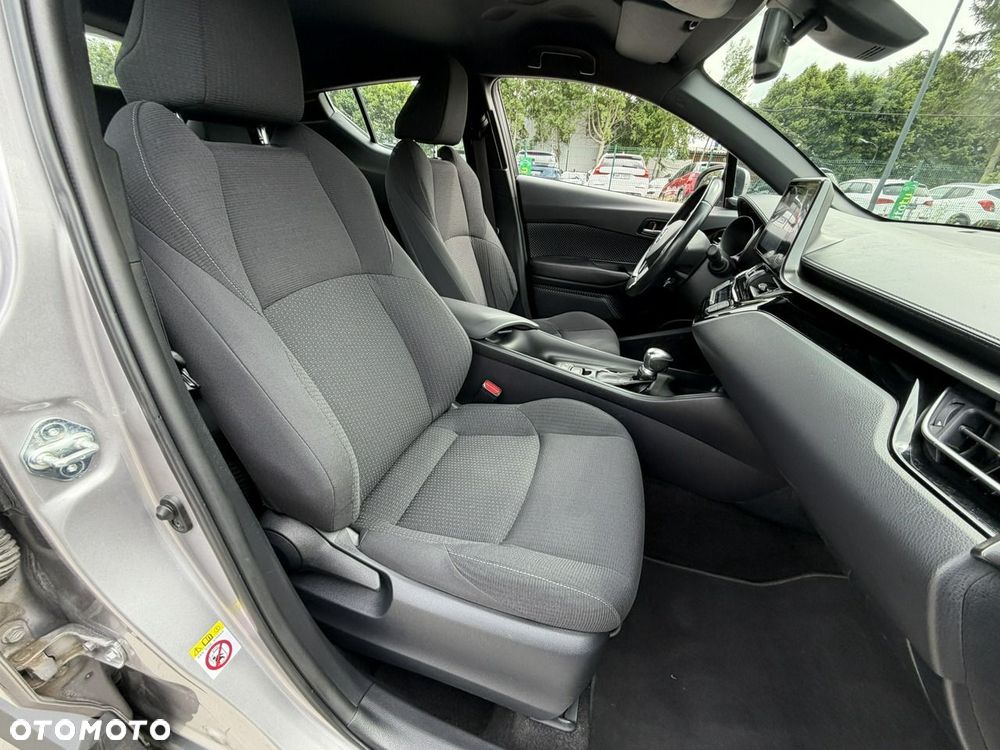 Toyota C-HR - 36