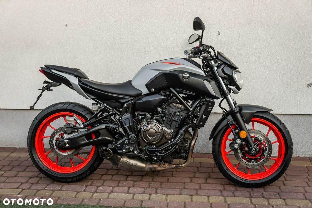 Yamaha MT - 3