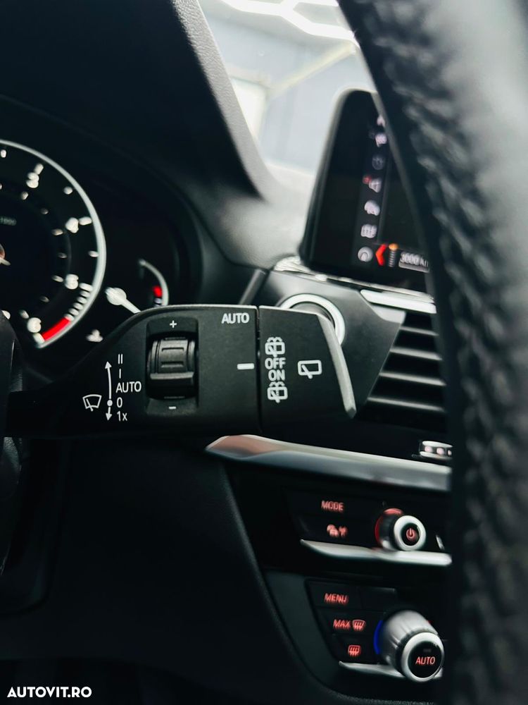 BMW X3 xDrive20d Aut. Luxury Line - 32