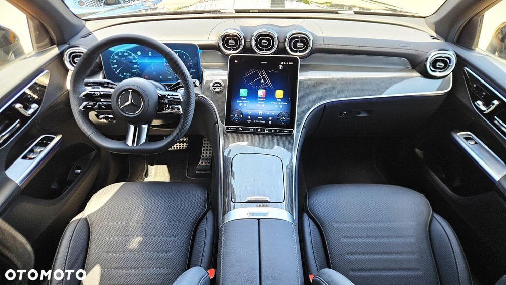 Mercedes-Benz GLC - 16