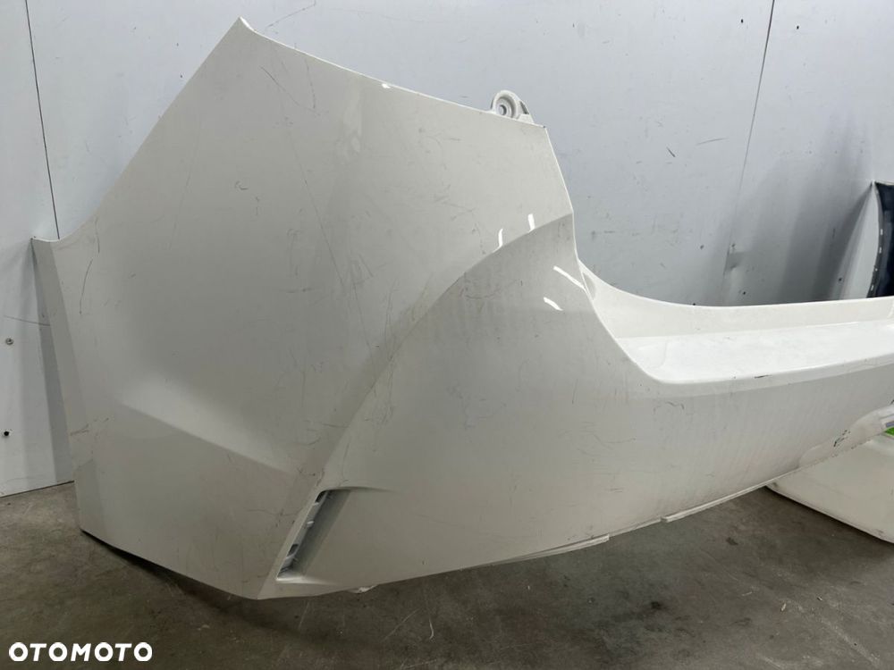 Zderzak tylny Toyota Corolla E21 E210 18r.- 12 XII tył Kombi - 3