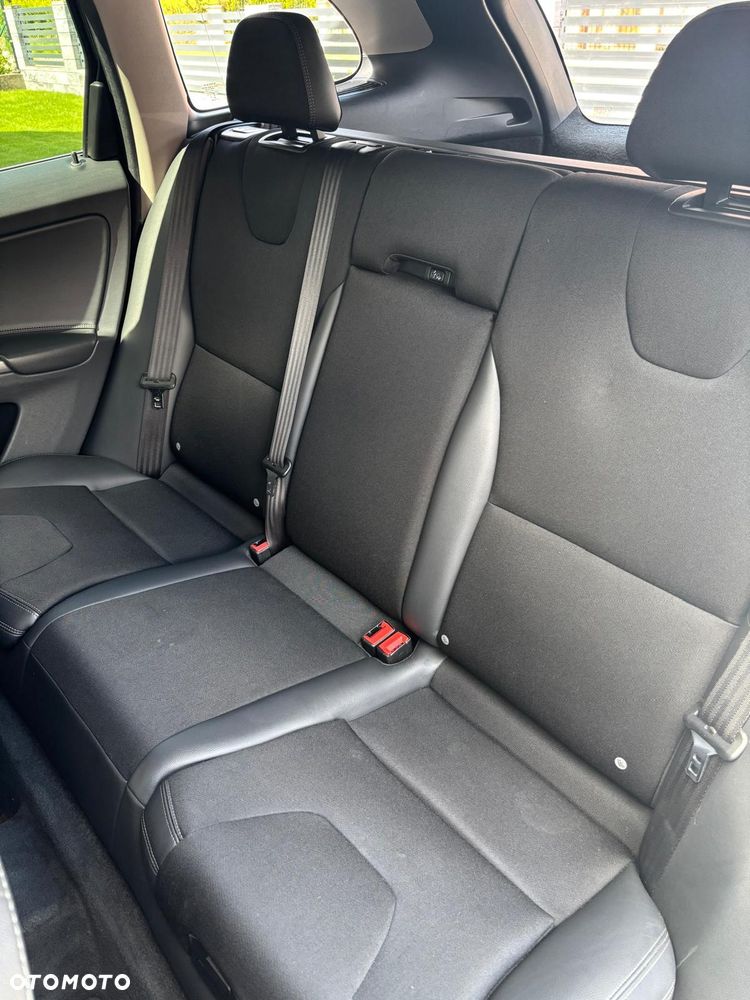 Volvo XC 60 D3 Momentum - 13