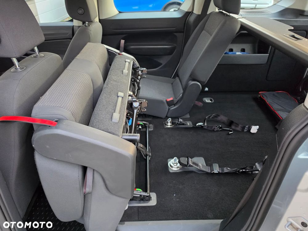 Volkswagen Caddy 2.0 TDI DSG - 18