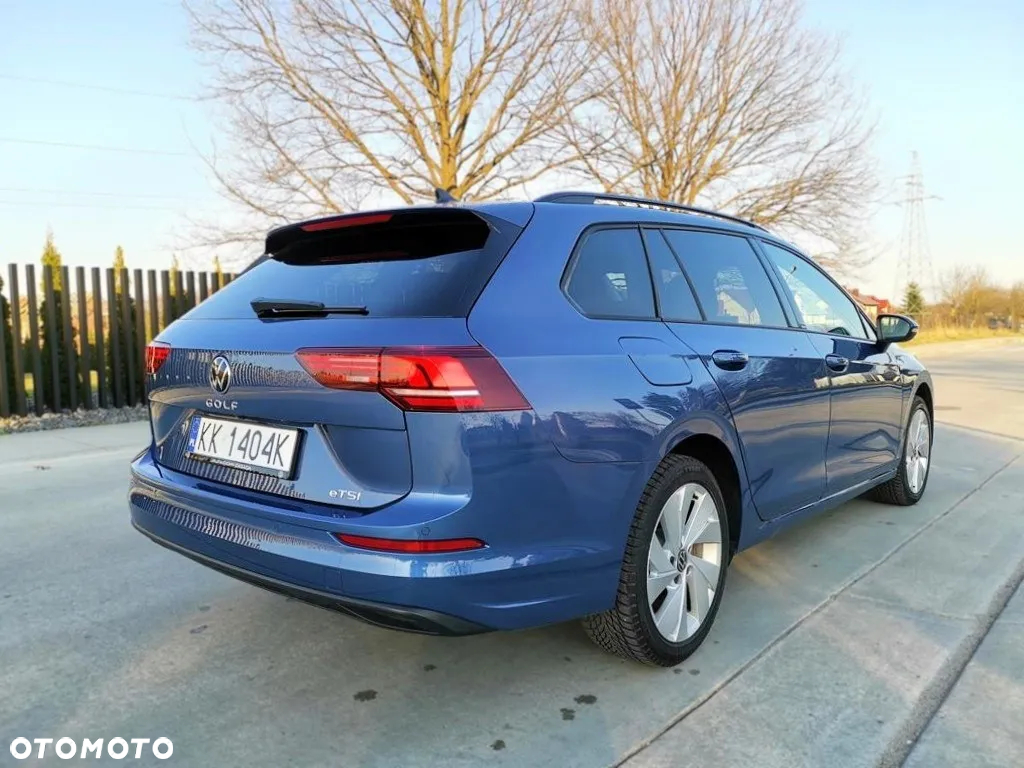 Volkswagen Golf - 4