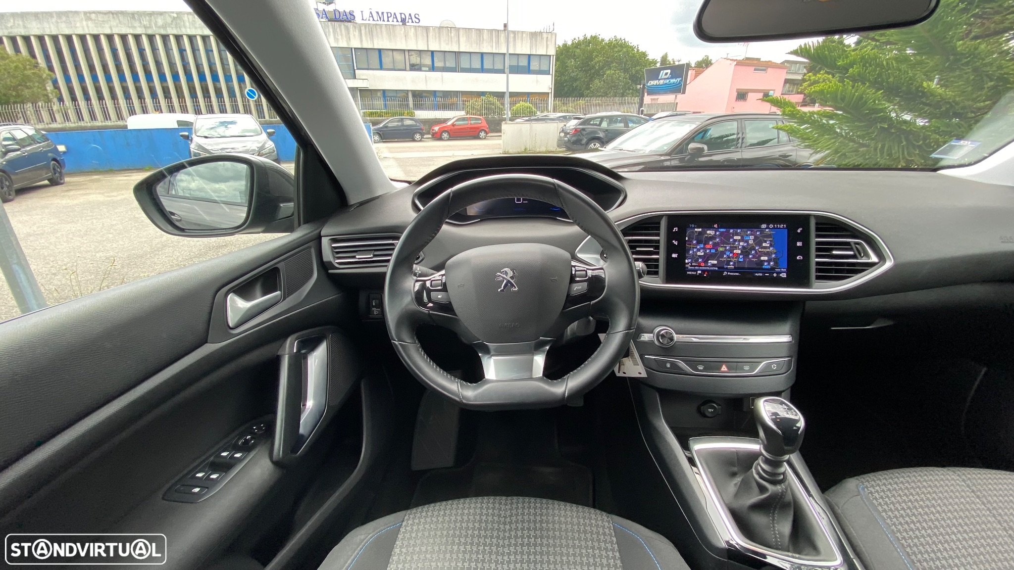 Peugeot 308 SW 1.2 PureTech Style - 24
