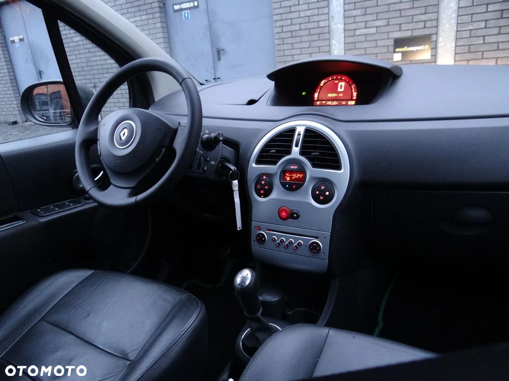 Renault Modus 1.2 16V TCE Limited - 29