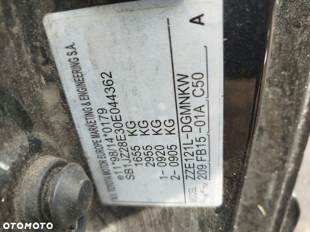 Toyota Corolla  e 12 na części. - 5
