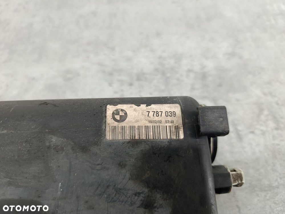 ZBIORNICZEK WYRÓWNAWCZY BMW 3 E46 7787039 1.8 16V 316ti - 4