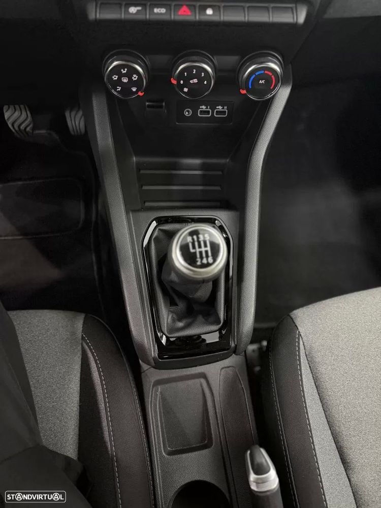 Renault Clio 1.0 TCe Evolution - 19