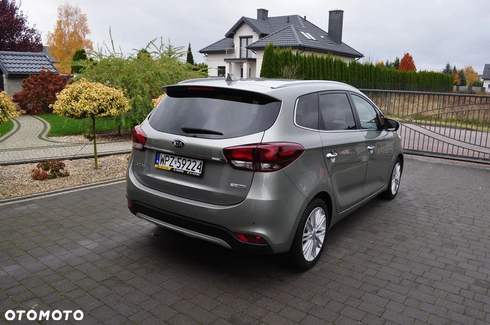 Kia Carens 1.7 CRDi 141 ISG Vision - 22