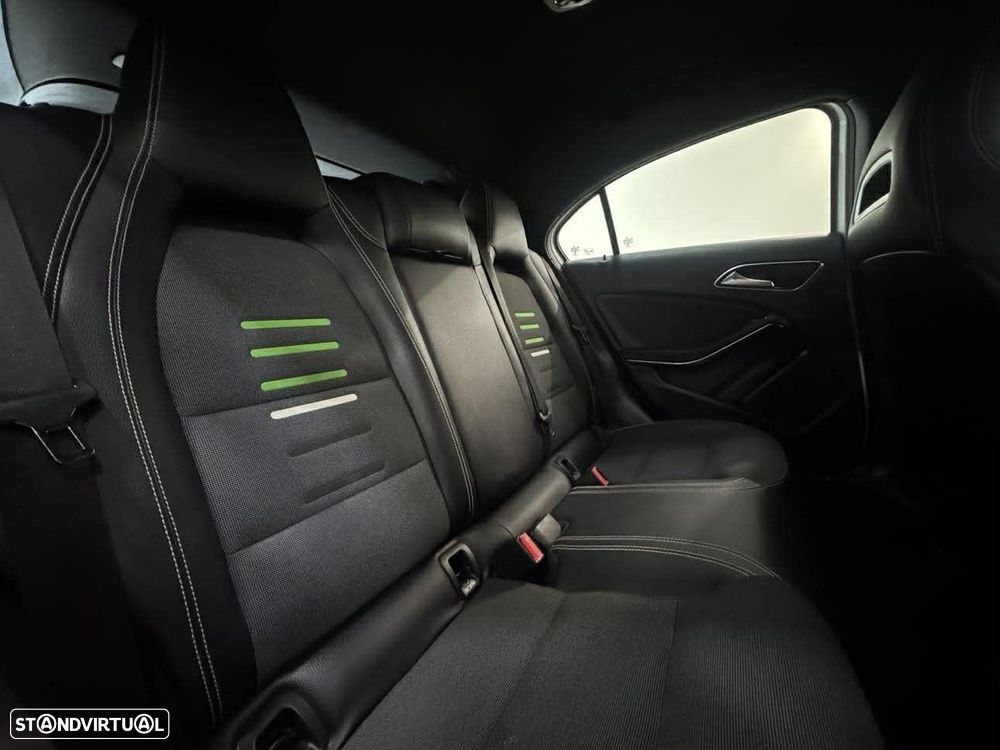 Mercedes-Benz A 180 d Urban - 15