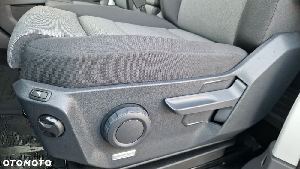 Volkswagen Crafter Brygadówka - 17